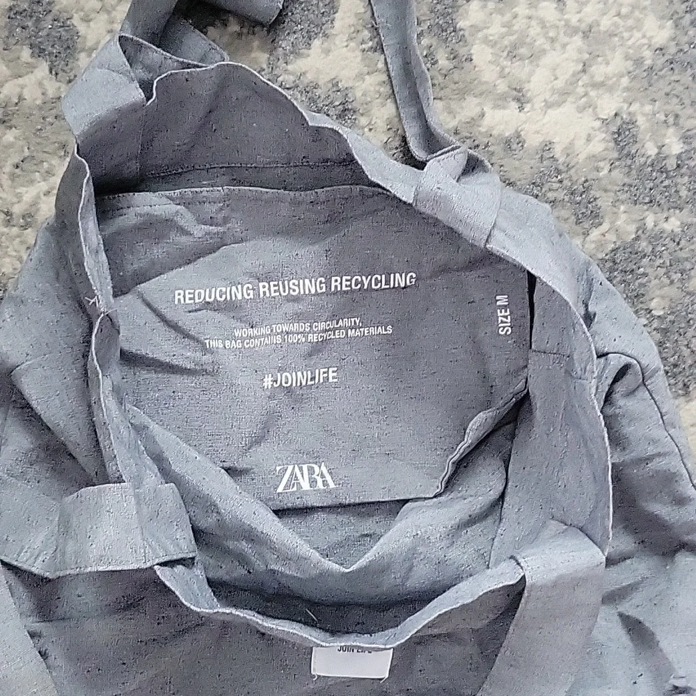Zara Elegant Gray Tote Bag